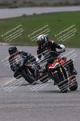 media/Nov-30-2025-TrackDaz (Sun) [[d8b22663df]]/A Group/Session 3 (Off Ramp)/